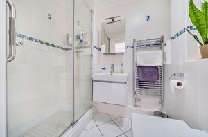 Photo 14- click for photo gallery